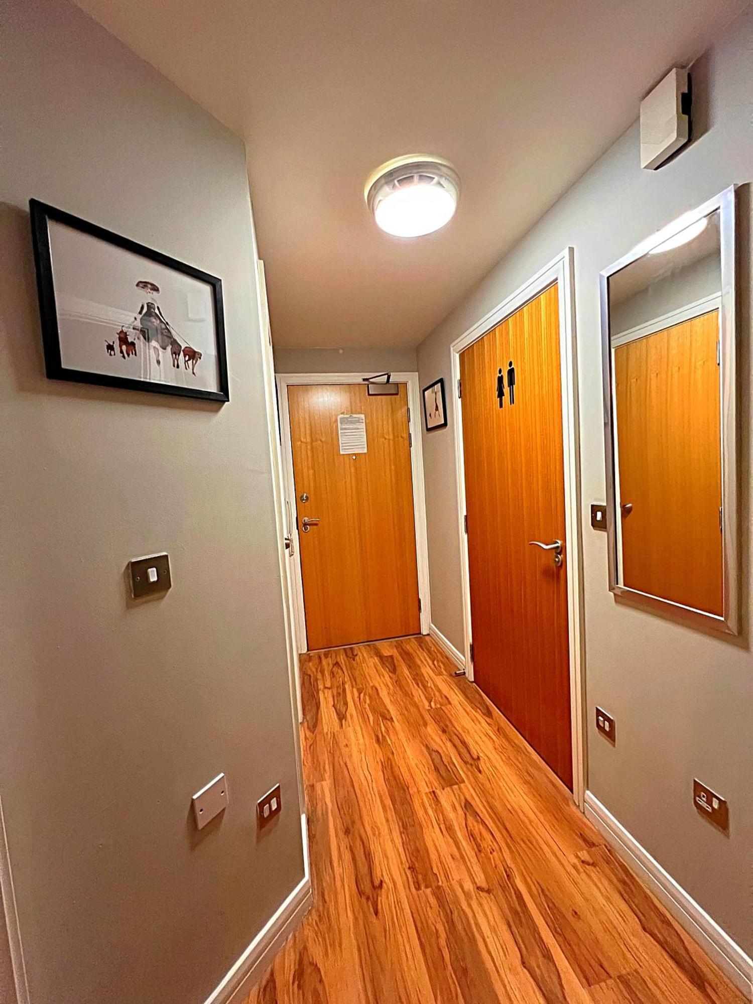Latitude Chinatown Central Apartment Birmingham Esterno foto